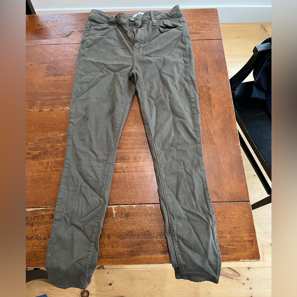 Paige skinny jeans size 29